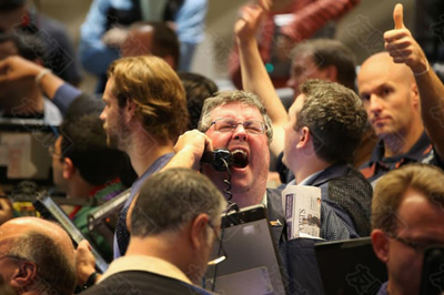 期權(quán)交易員押注3月底油價飆升至每桶200美元 市場分析與潛在影響